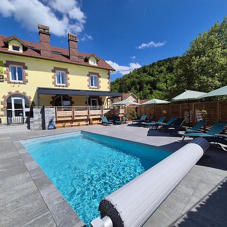 Hotel Restaurant Du Haut Du Roc Basse-sur-le-Rupt Exterior photo